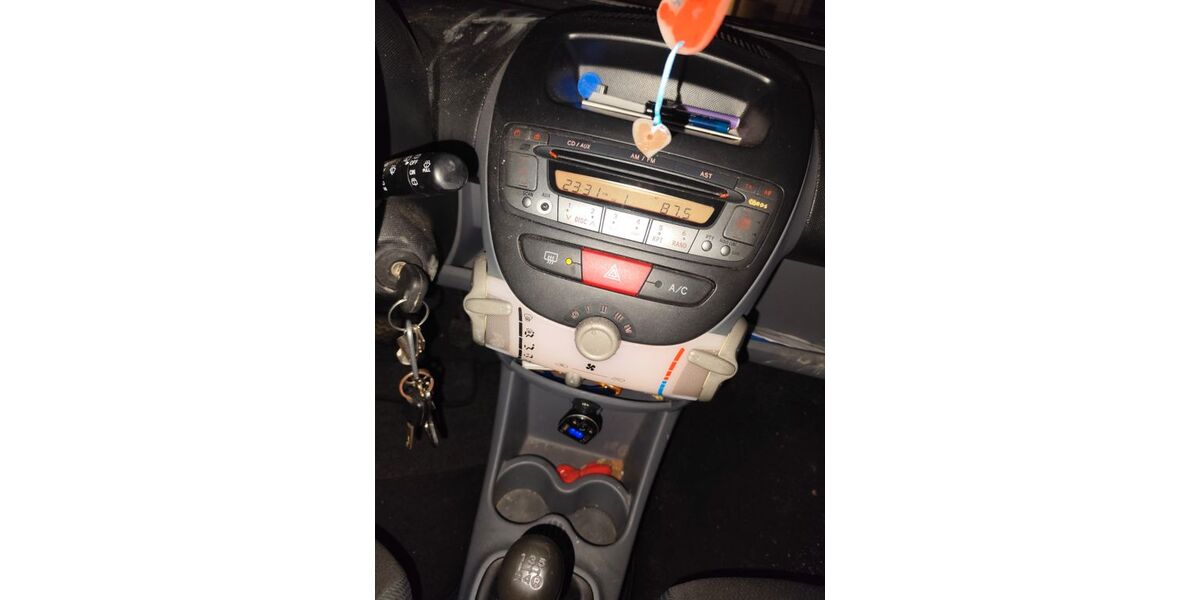 Toyota Aygo (X) 141.000 km 2.000 &euro; Wetzlar 35576