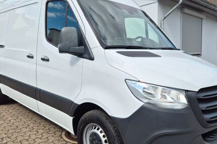 Mercedes-Benz Sprinter 210.000 km 23.450 &euro; Düsseldorf 40591
