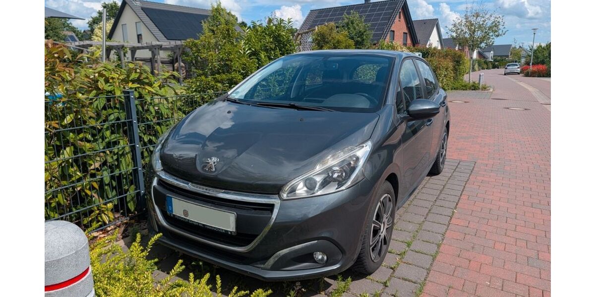 Peugeot 208 119.000 km 4.000 &euro; Hagenburg 31558