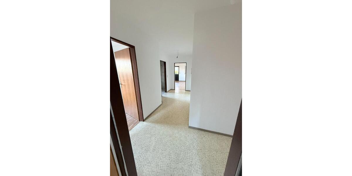 Erdgeschoßwohnung Pocking - 3 Zimmer, 66 m&sup2;, 505&euro; | Angebot:26326296