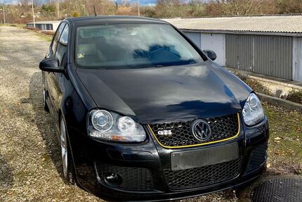 VW Golf 82.000 km 14.999 &euro; Zeitz 06712