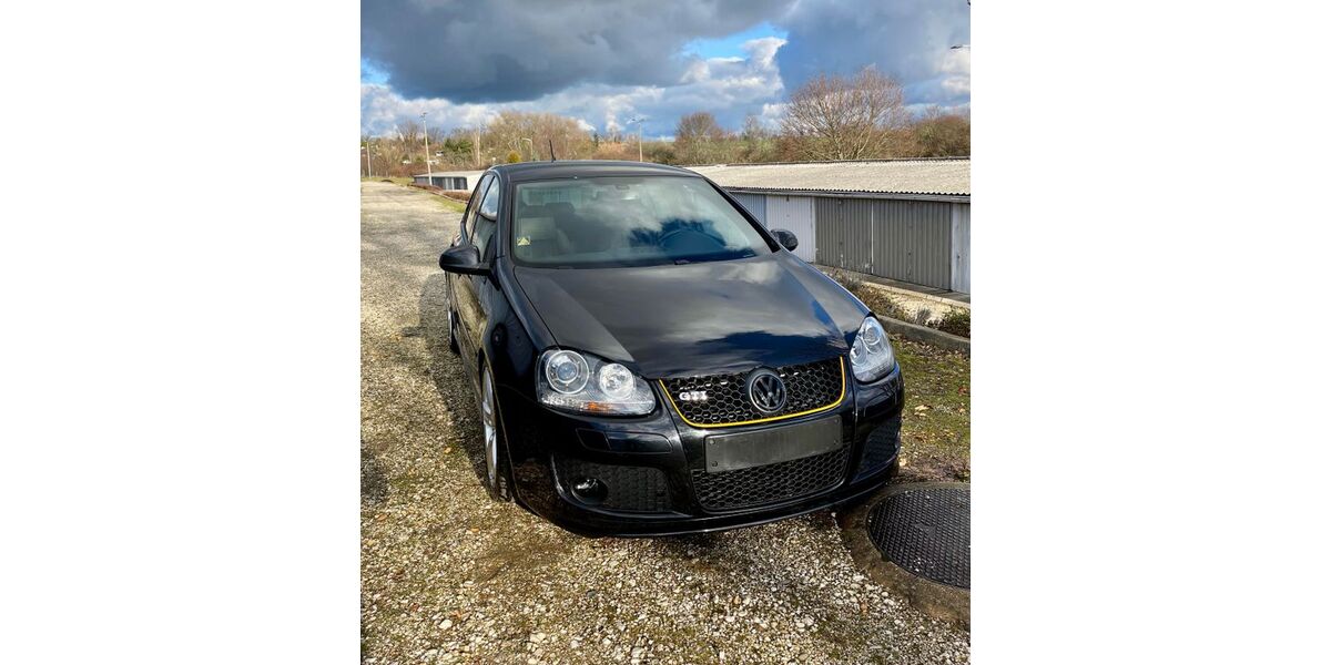 VW Golf 82.000 km 14.999 &euro; Zeitz 06712