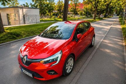 Renault Clio 69.000 km 12.400 &euro; Haar 85540