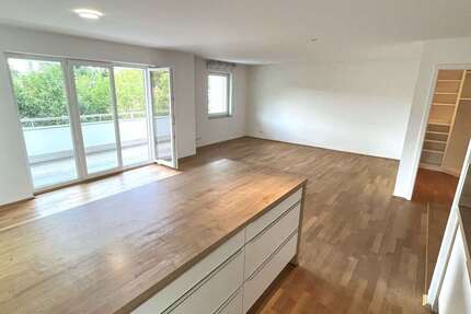 Wohnung Pfullingen - 3.5 Zimmer, 90 m&sup2;, 399.000&euro; | Angebot:27306651
