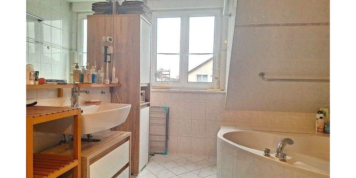 Etagenwohnung Eching - 3 Zimmer, 98 m&sup2;, 550.000&euro; | Angebot:25662508