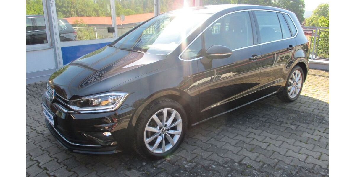 VW Golf Sportsvan 105.000 km 16.190 &euro; Rügland 91622