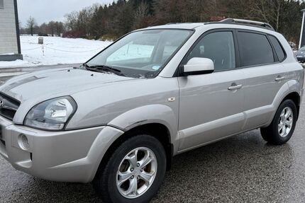 Hyundai TUCSON 124.600 km 3.500 &euro; Clausthal-Zellerfeld 38678