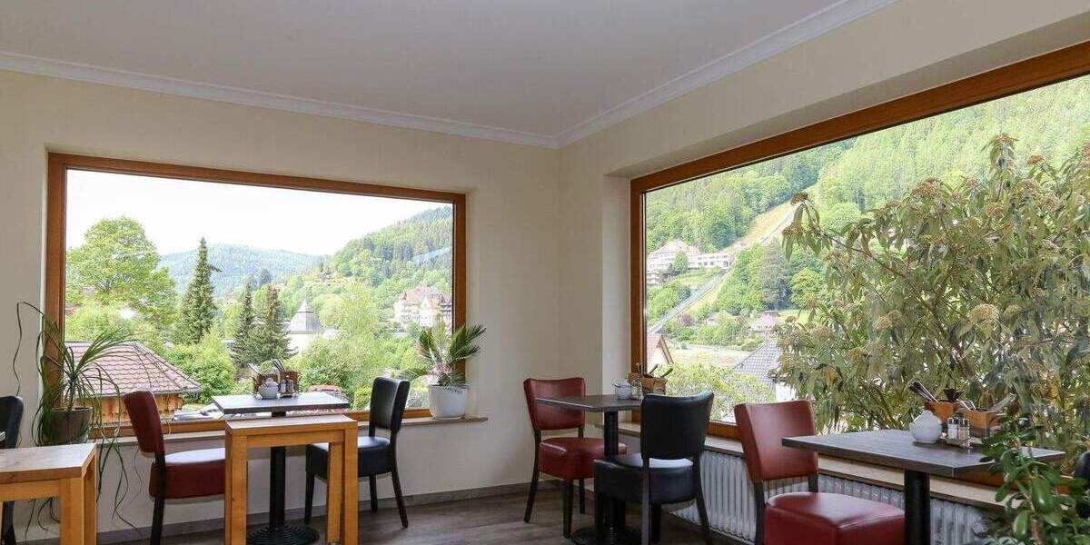 Mehrfamilienhaus, Wohnhaus Bad Wildbad - 1 Zimmer, 1 m&sup2;, 1.150.000&euro; | Angebot:25567369