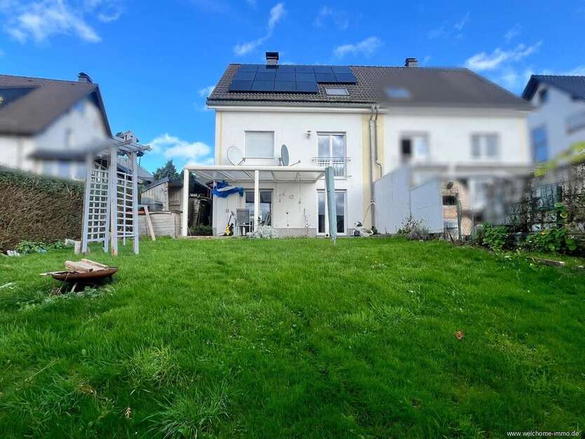 Haus zum Kaufen in Meschede 258.000 € 142 m² 5 zimmer