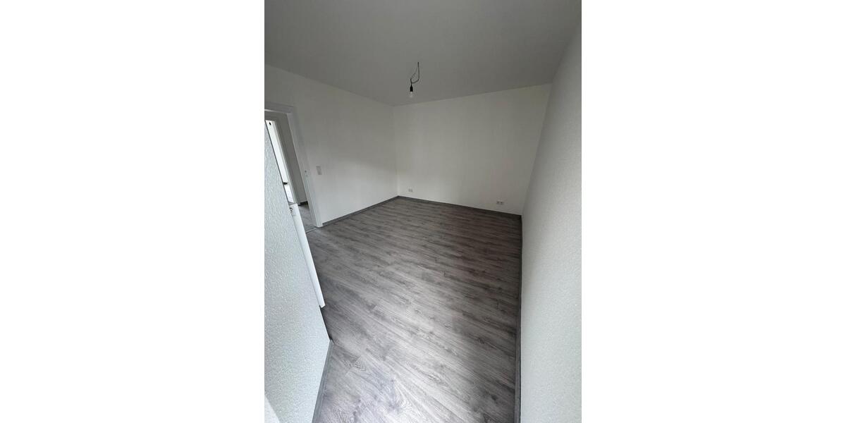 Etagenwohnung Löhne - 4 Zimmer, 88 m&sup2;, 950&euro; | Angebot:26022962