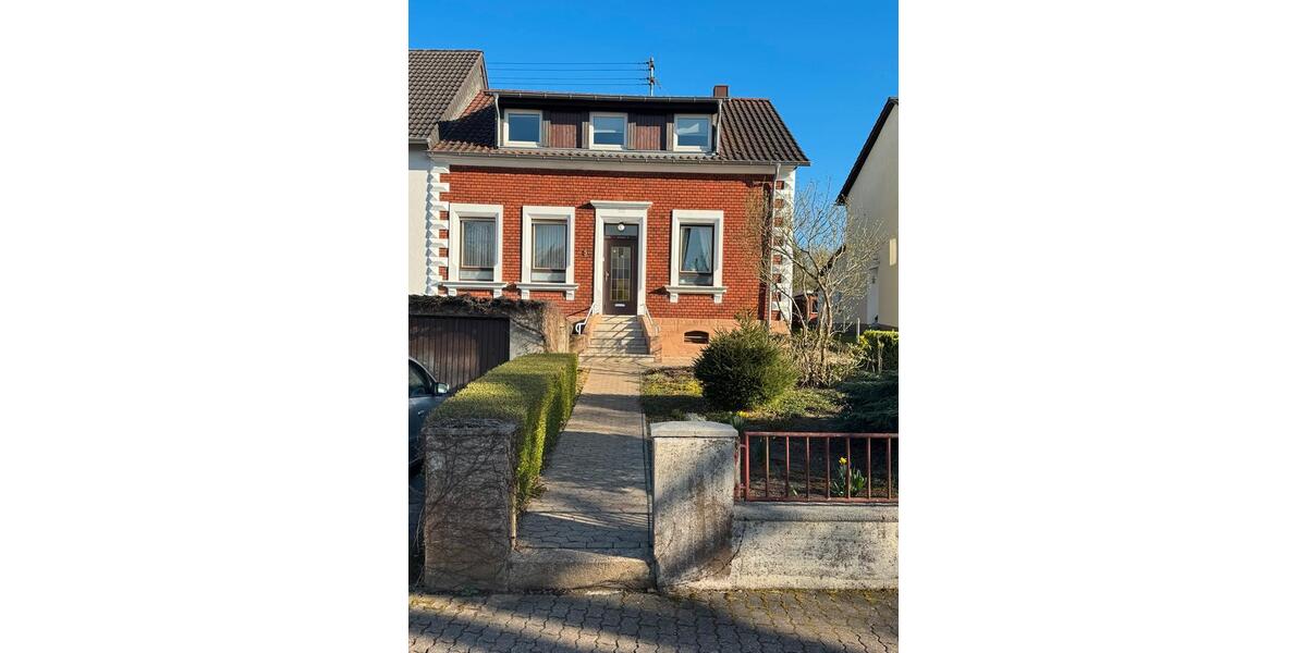 Doppelhaushälfte Schwalbach - 6 Zimmer, 136 m&sup2;, 160.000&euro; | Angebot:27225706