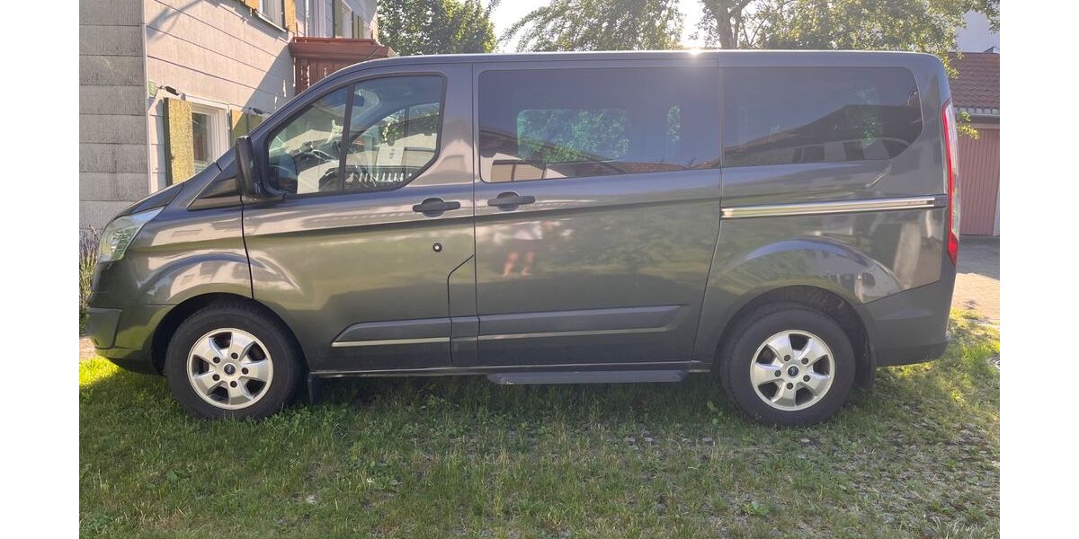 Ford Tourneo Custom 168.000 km 14.900 &euro; Maierhöfen 88167