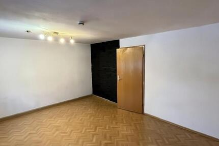 Einfamilienhaus 105m² mit Garten, Balkon & Garage in Pfaffenhofen zimmer