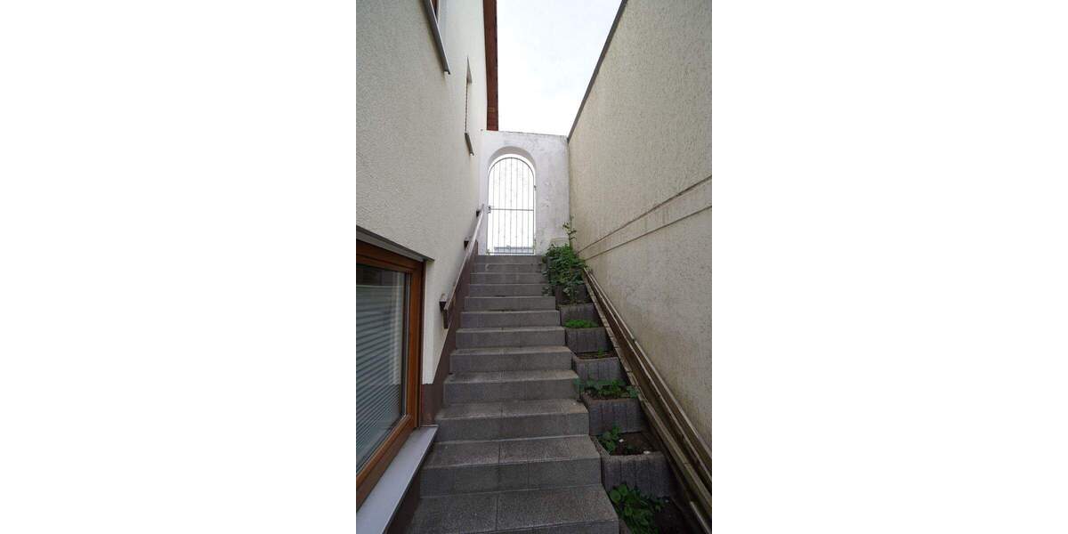 Doppelhaushälfte Ansbach Eyb - 7 Zimmer, 160 m&sup2;, 580.000&euro; | Angebot:25681339