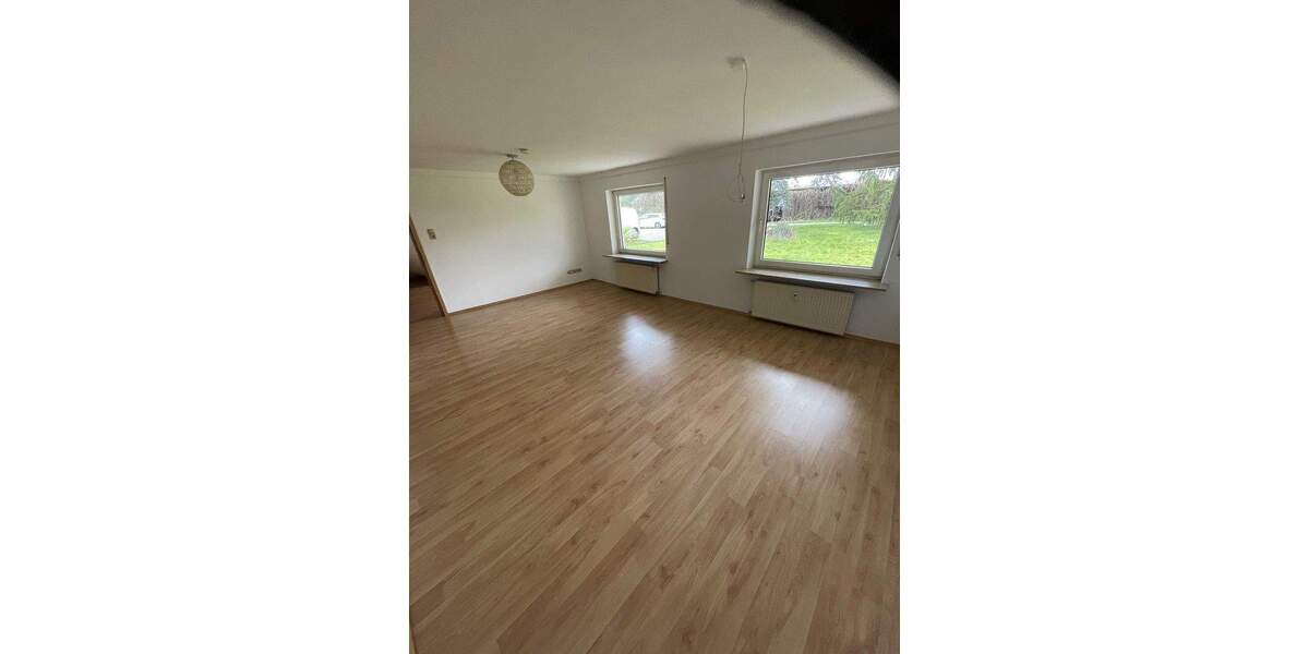 Etagenwohnung Wiesbaden-Breckenheim Breckenheim - 2 Zimmer, 68 m&sup2;, 700&euro; | Angebot:25745778