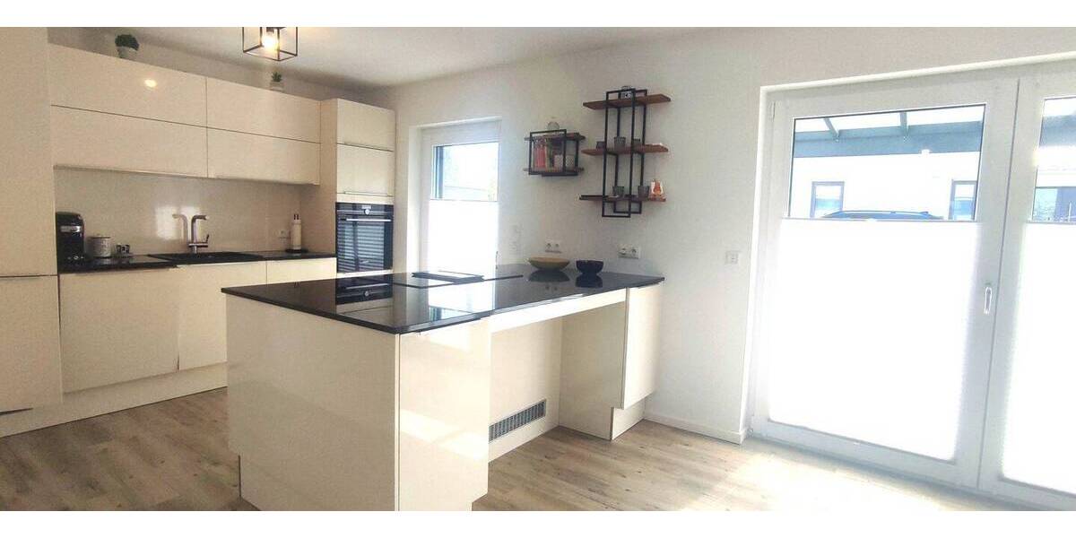 Einfamilienhaus Oberreichenbach - 5 Zimmer, 177 m&sup2;, 2.800&euro; | Angebot:26318984