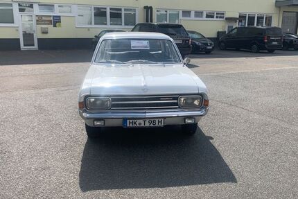 Opel Rekord 71.081 km 19.900 &euro; Hamburg 22145