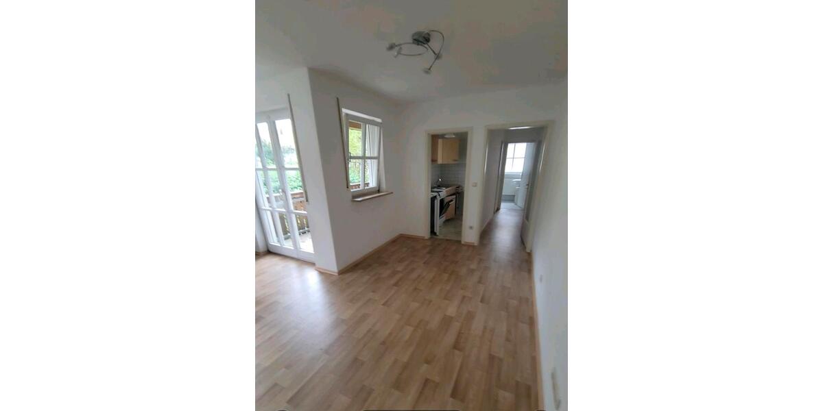 Etagenwohnung Oberviechtach - 2 Zimmer, 60 m&sup2;, 600&euro; | Angebot:26150588