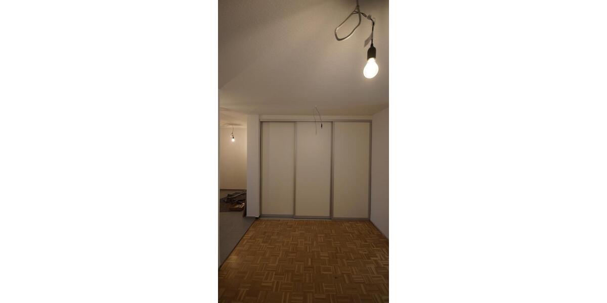 Reihenhaus Stuttgart Birkach - 5 Zimmer, 150 m&sup2;, 2.300&euro; | Angebot:25341214