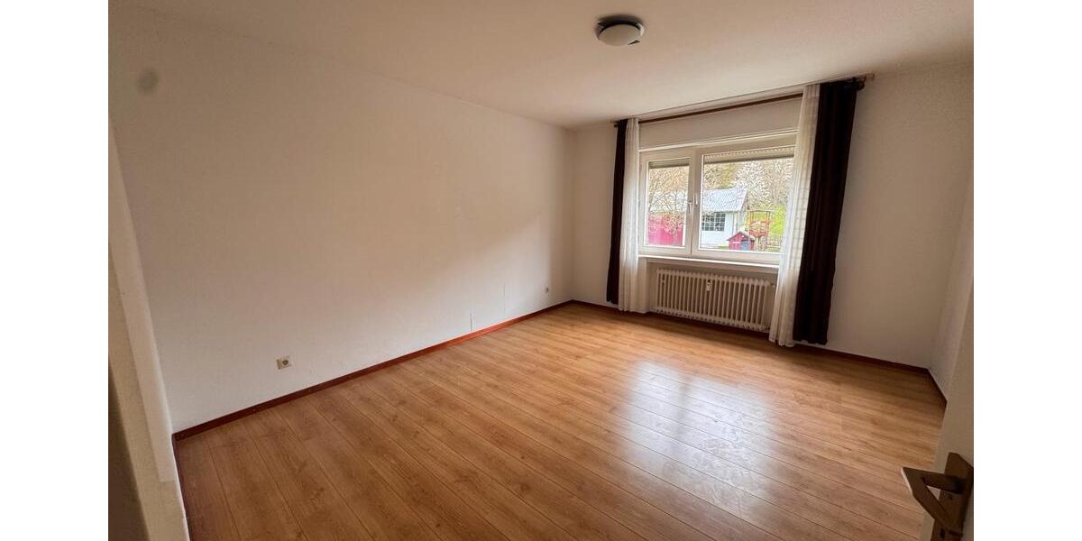 Etagenwohnung Hönningen - 2 Zimmer, 70 m&sup2;, 625&euro; | Angebot:26201570