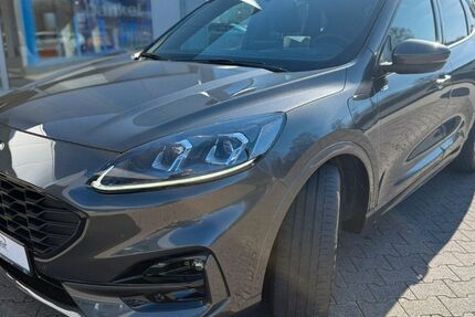 Ford Kuga 64.000 km 22.650 &euro; Erndtebrück 57339