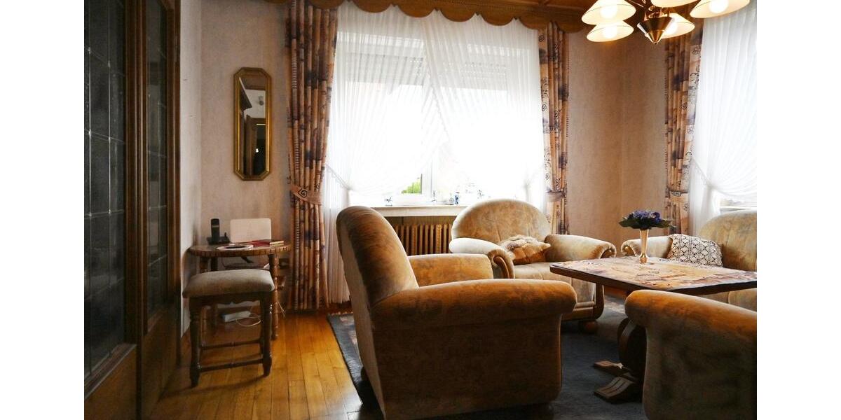 Einfamilienhaus Borken - 9 Zimmer, 158 m&sup2;, 295.000&euro; | Angebot:26906429