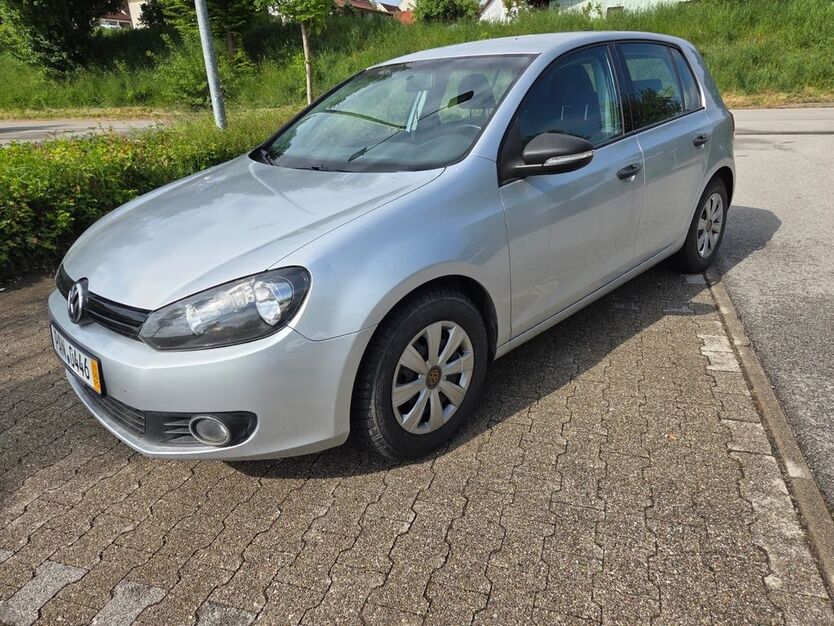 VW Golf 94.500 km 4.890 € Triftern, Furth 84371