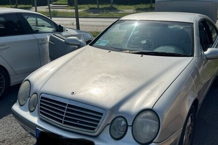 Mercedes-Benz CLK 200 180.000 km 1.500 € Nauen 14641