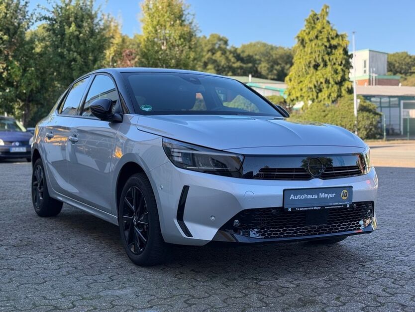Opel Corsa 28.350 km 16.900 € Harkebrügge 26676