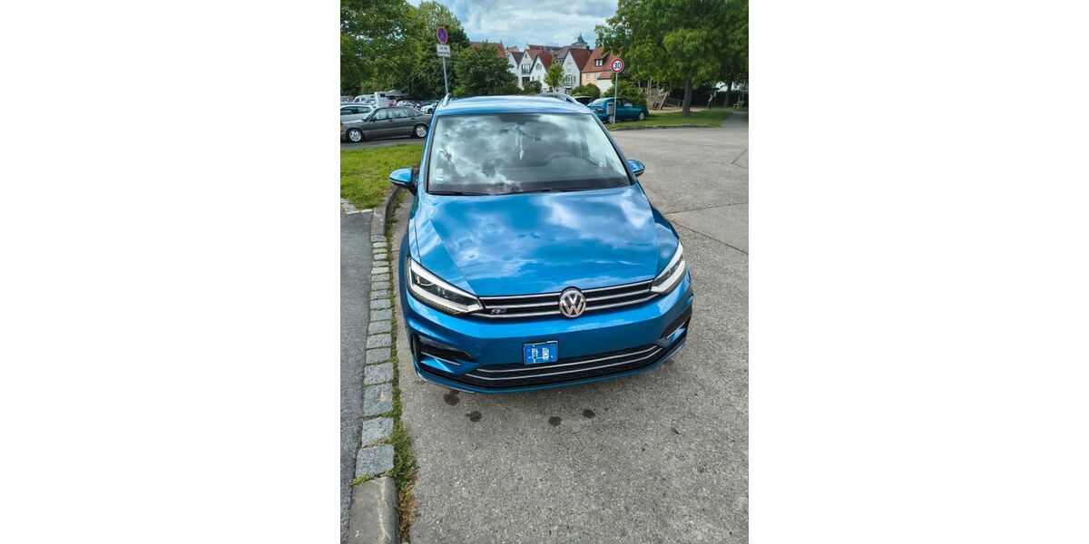VW Touran 96.000 km 17.499 &euro; Steinsfeld 97539