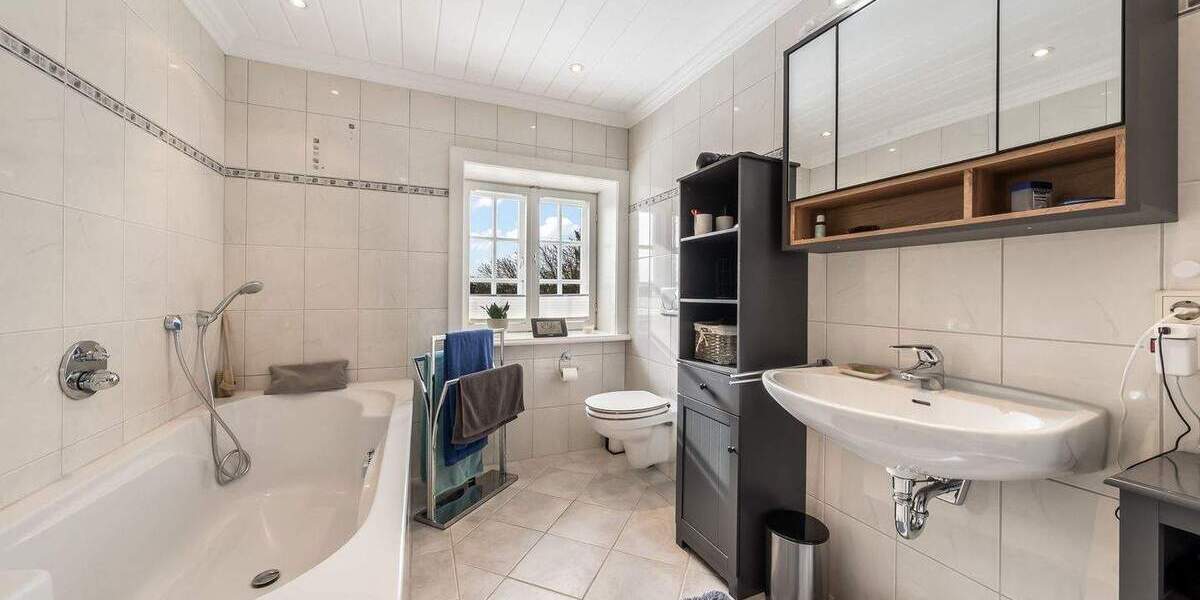 Doppelhaushälfte Westerland Westerland - 4 Zimmer, 260 m&sup2;, 549.000&euro; | Angebot:25780150