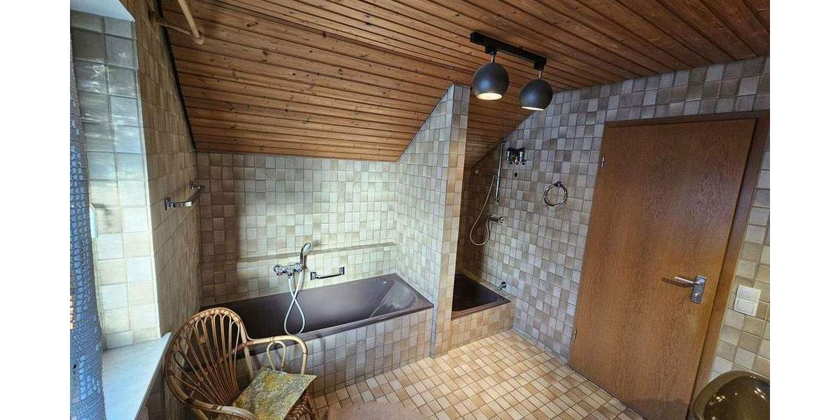Einfamilienhaus Herbrechtingen - 6 Zimmer, 127 m&sup2;, 475.000&euro; | Angebot:26423284