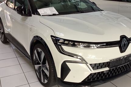 Renault Megane E-TECH 12.763 km 26.800 &euro; Essen/Oldenburg 49632