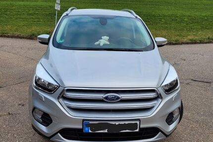 Ford Kuga 47.000 km 15.999 &euro; Donzdorf 73072