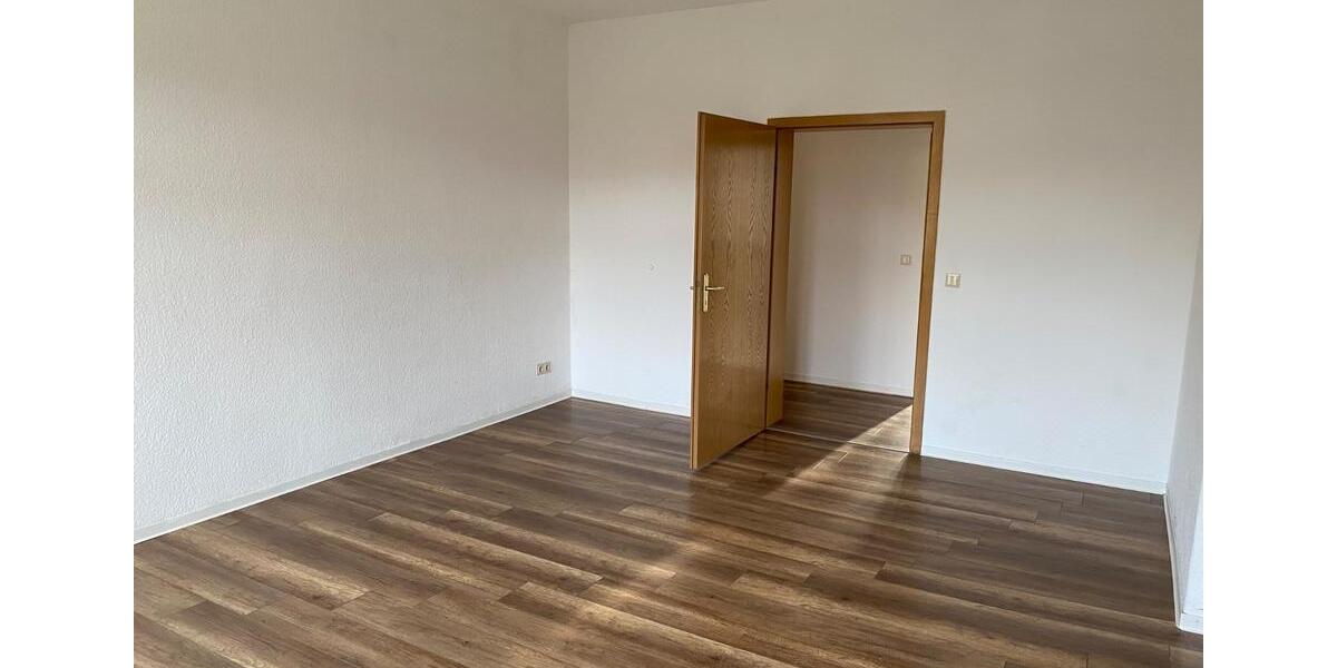 Etagenwohnung Frankfurt (Oder) Beresinchen - 3 Zimmer, 80 m&sup2;, 575&euro; | Angebot:26162356