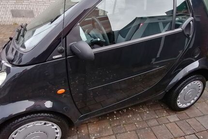 Smart ForTwo 78.000 km 2.800 &euro; Mönchengladbach 41199
