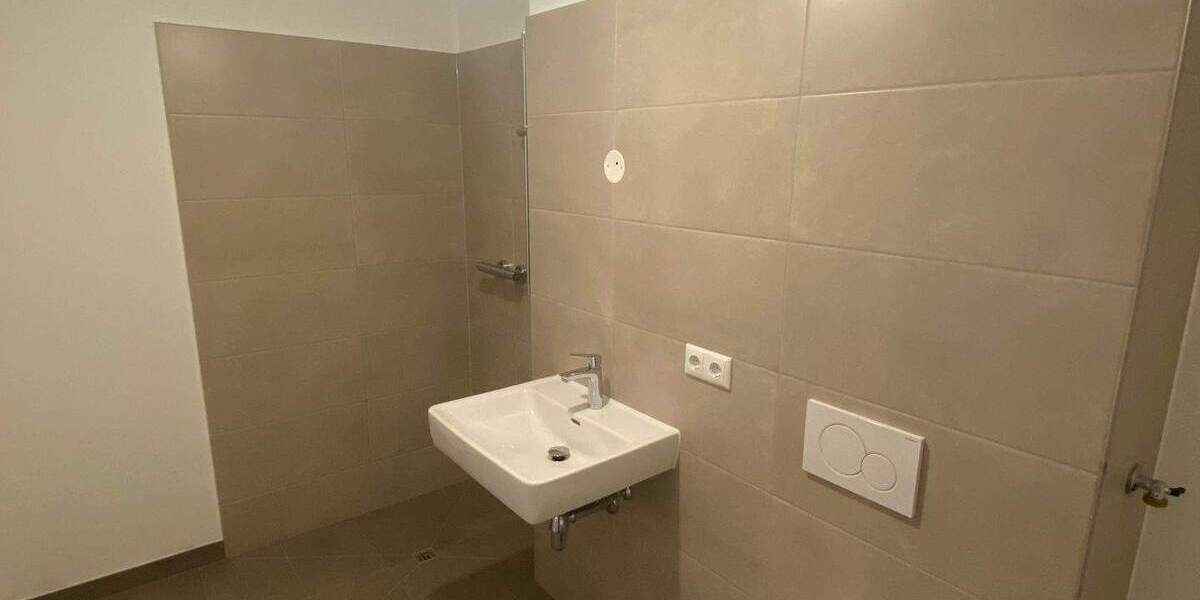 Terrassenwohnung Freilassing - 3 Zimmer, 73 m&sup2;, 398.000&euro; | Angebot:26310040