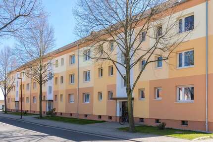 Wohnung zum Mieten in Hoyerswerda 380 € 67.7 m²