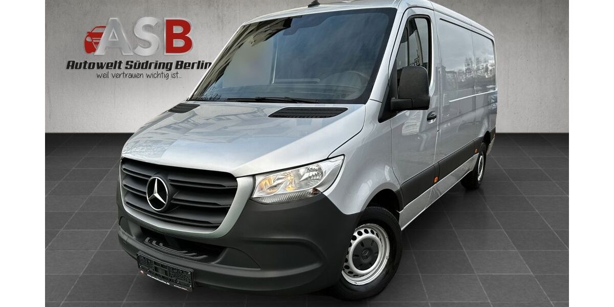Mercedes-Benz Sprinter 125.650 km 23.499 &euro; Berlin 12055