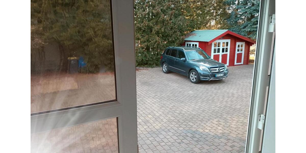 Etagenwohnung Ahrensfelde - 2 Zimmer, 140 m&sup2;, 1.500&euro; | Angebot:26398626