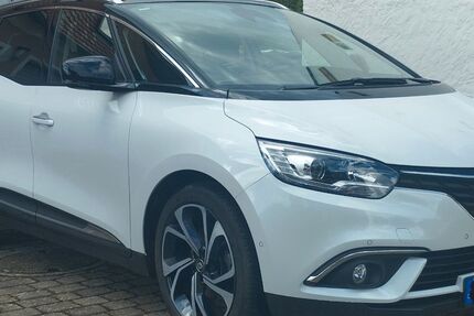 Renault Grand Scenic 37.962 km 18.900 &euro; Ehingen 91725
