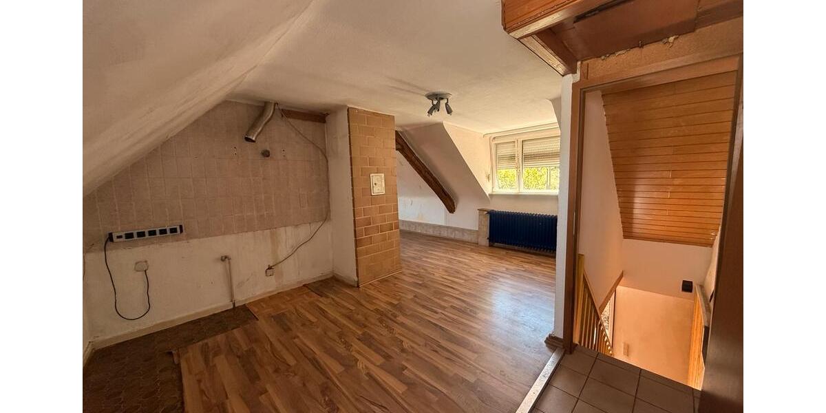 Einfamilienhaus Spiesen-Elversberg Elversberg - 7 Zimmer, 150 m&sup2;, 121.000&euro; | Angebot:26960849