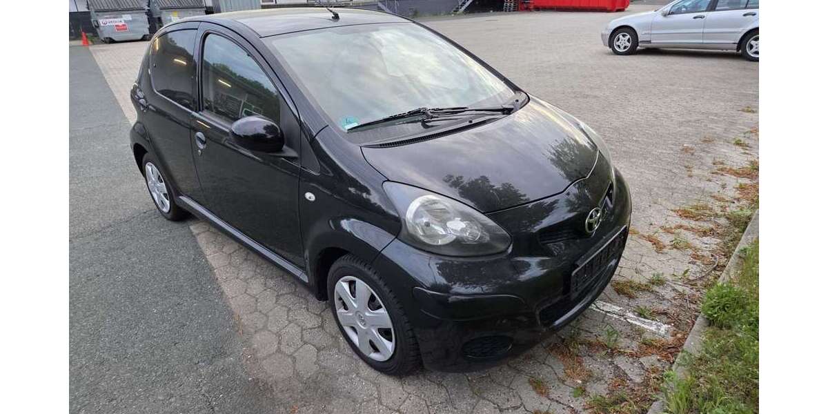 Toyota Aygo 151.415 km 2.290 &euro; Nürnberg 90449