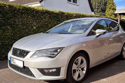 Seat Leon 109.000 km 9.100 € Ellerbek 25474