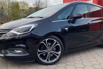 Opel Zafira 150.000 km 12.990 &euro; Hamburg 22179