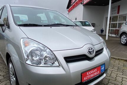 Toyota Corolla Verso 153.000 km 5.950 &euro; Goslar 38644