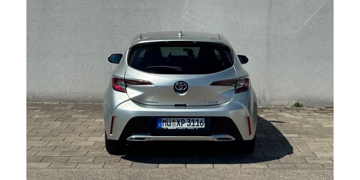 Toyota Corolla 42.000 km 21.440 &euro; waldkraiburg 84478