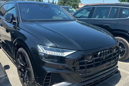 Audi Q8 95.000 km 69.900 &euro; München 81825