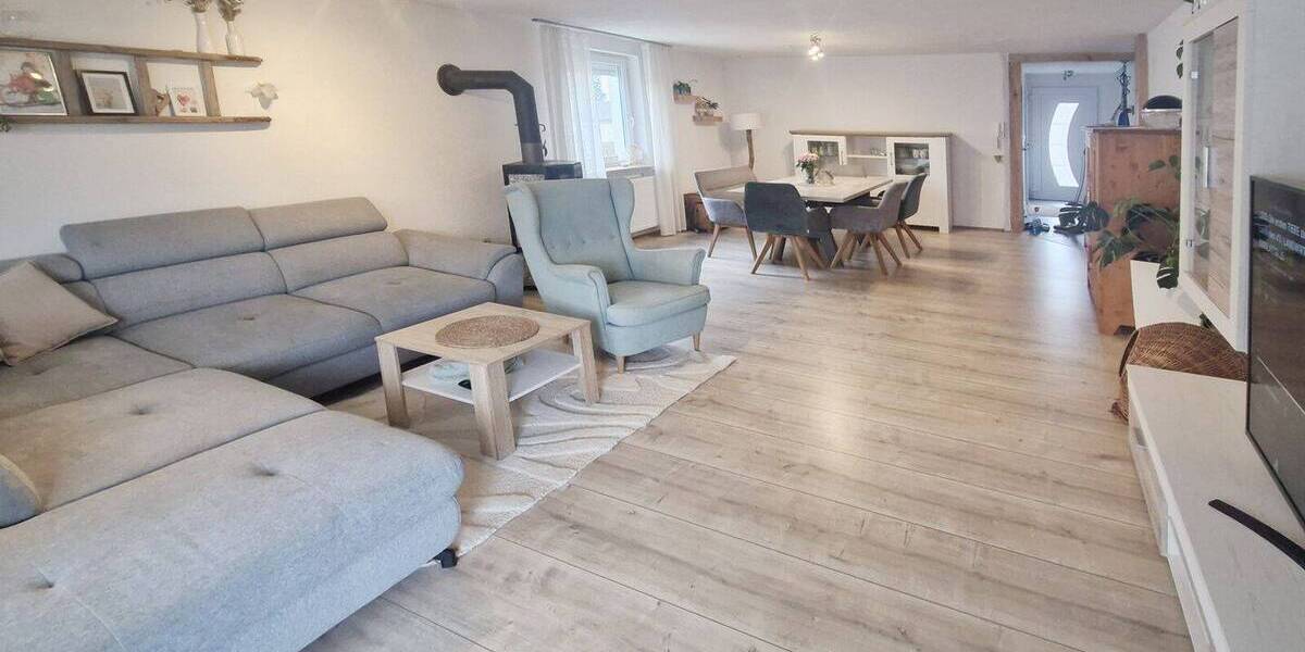 Einfamilienhaus Satteldorf Ellrichshausen - 6 Zimmer, 147 m&sup2;, 397.000&euro; | Angebot:26360155