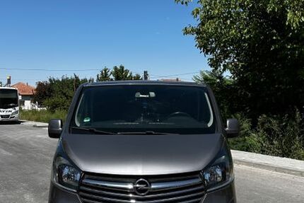 Opel Vivaro 126.661 km 16.990 &euro; Ehingen 89584